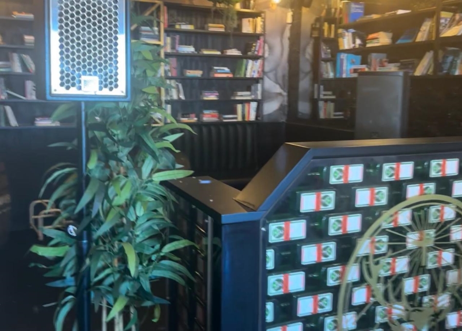 To Let commercial Property for Rent in Gardens Western Cape